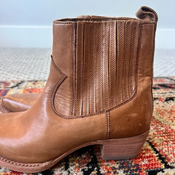 Frye Sacha Leather Chelsea Boots - Picture 3 of 9